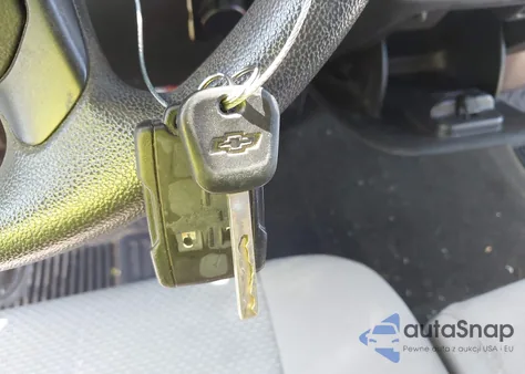 2017 Chevrolet Silverado 1500 Custom из США, поврежденный, VIN 1GCRCPEC7HZ308137